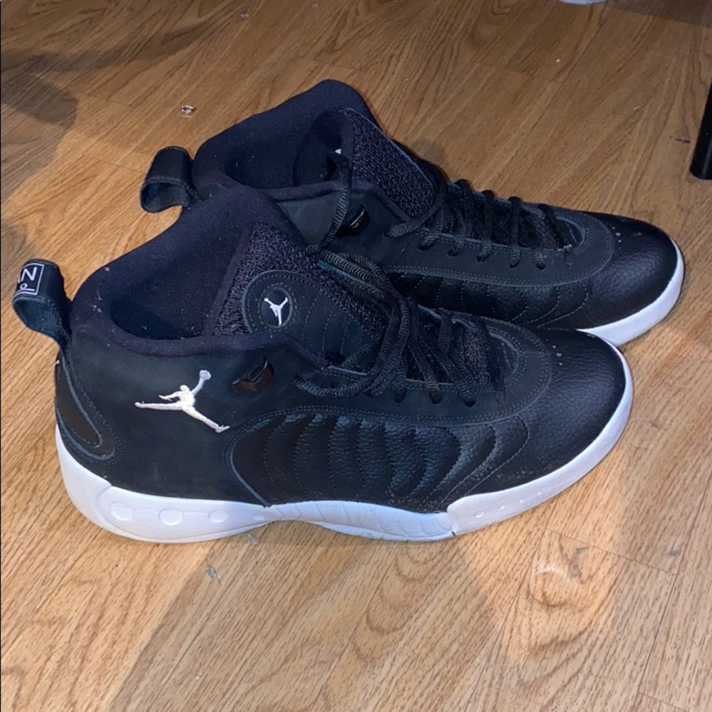 Jordan Jumpman shoes black and white